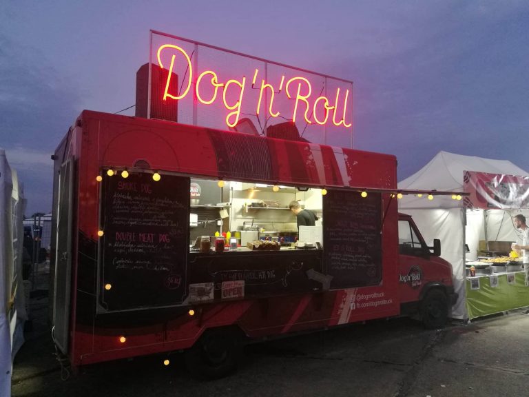 Food zone na Mighty Sounds 2019: Dog’n’Roll